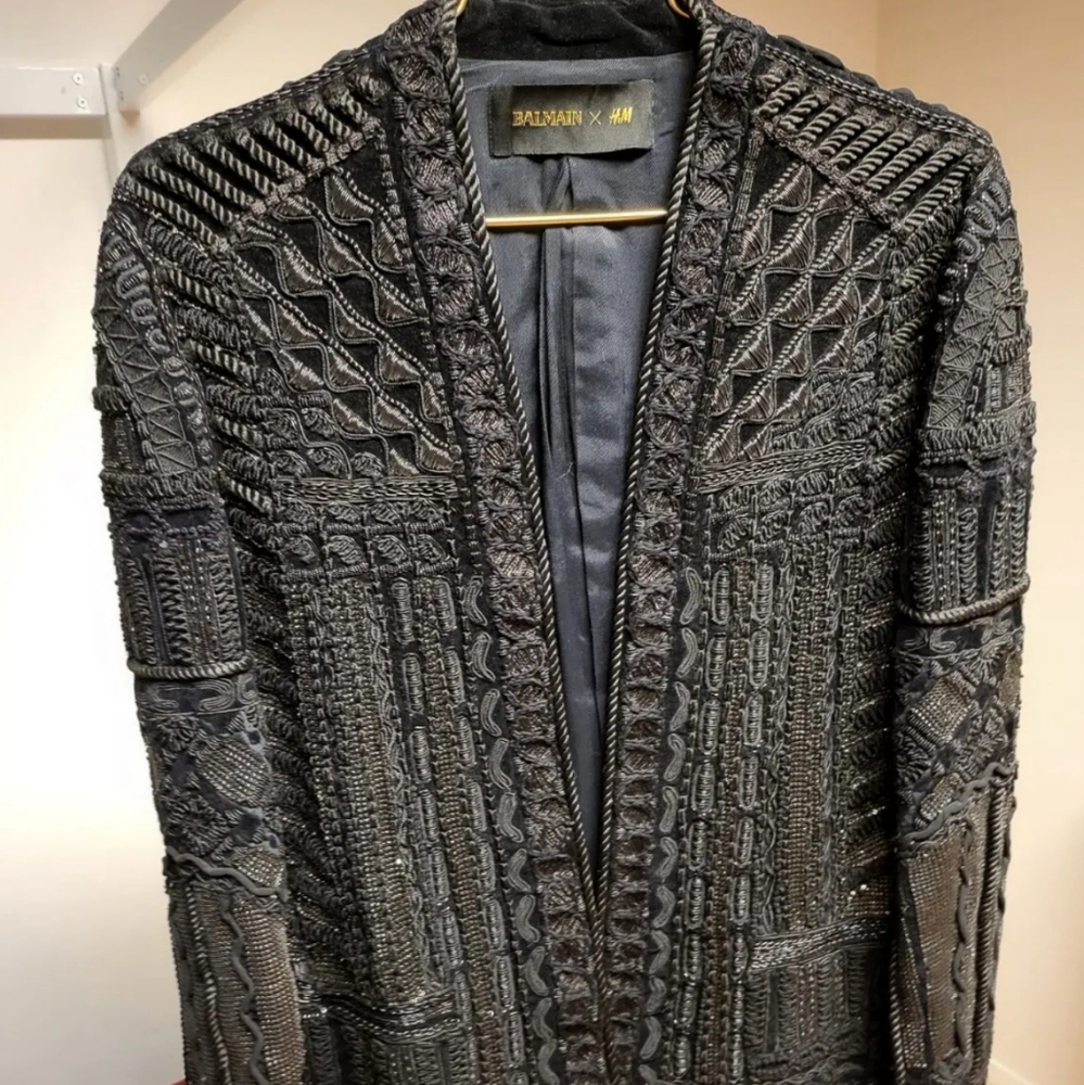 Authentic Balmain x H&M Embroidered Jacket US 34R - Picture 3 of 10